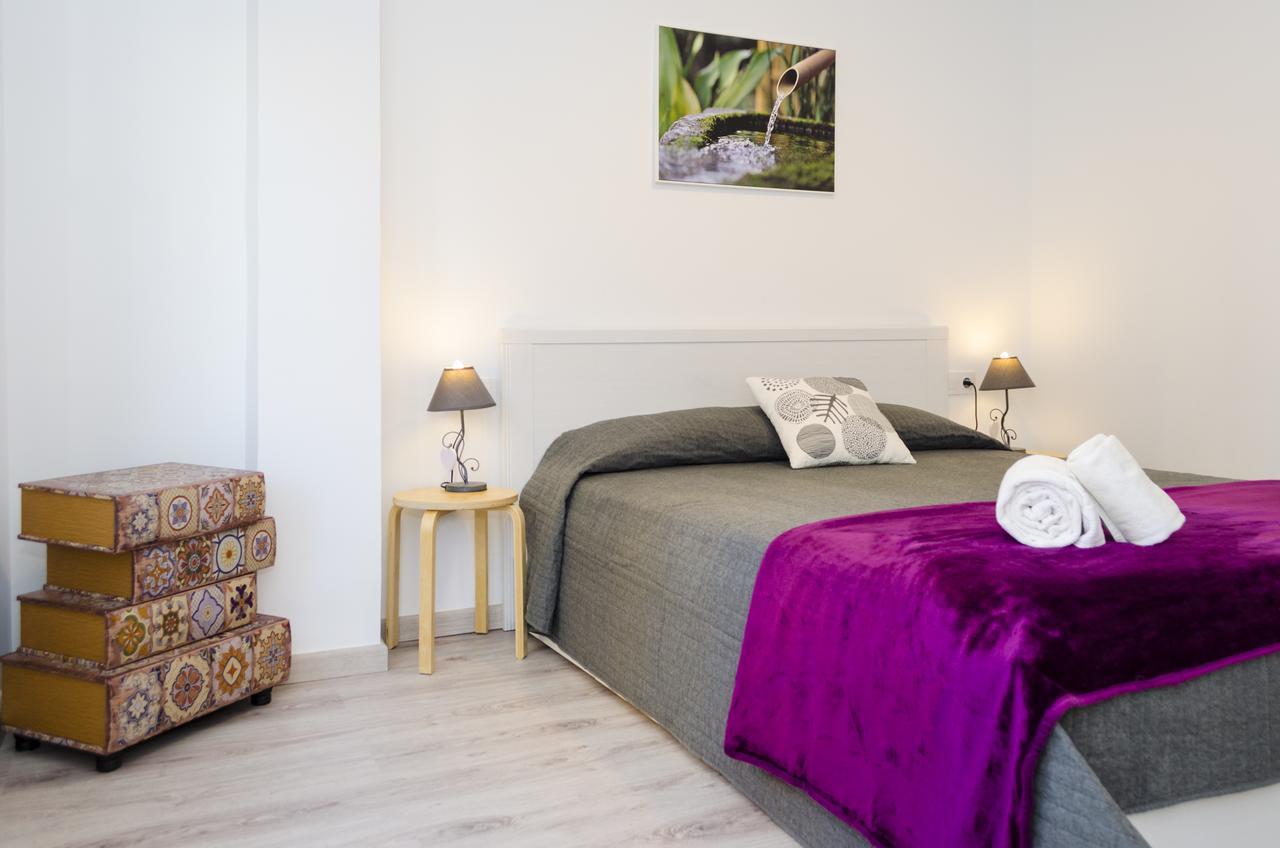 Apartup Viveros Pets Valencia Exterior photo