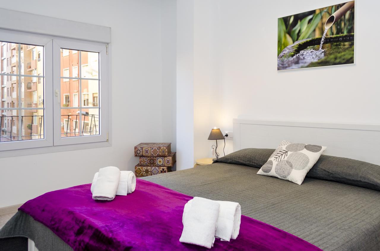 Apartup Viveros Pets Valencia Exterior photo